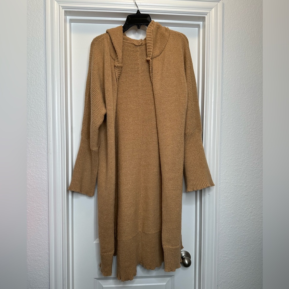Oversized sweater hooded‎ cardigan coat color in camel size medium.